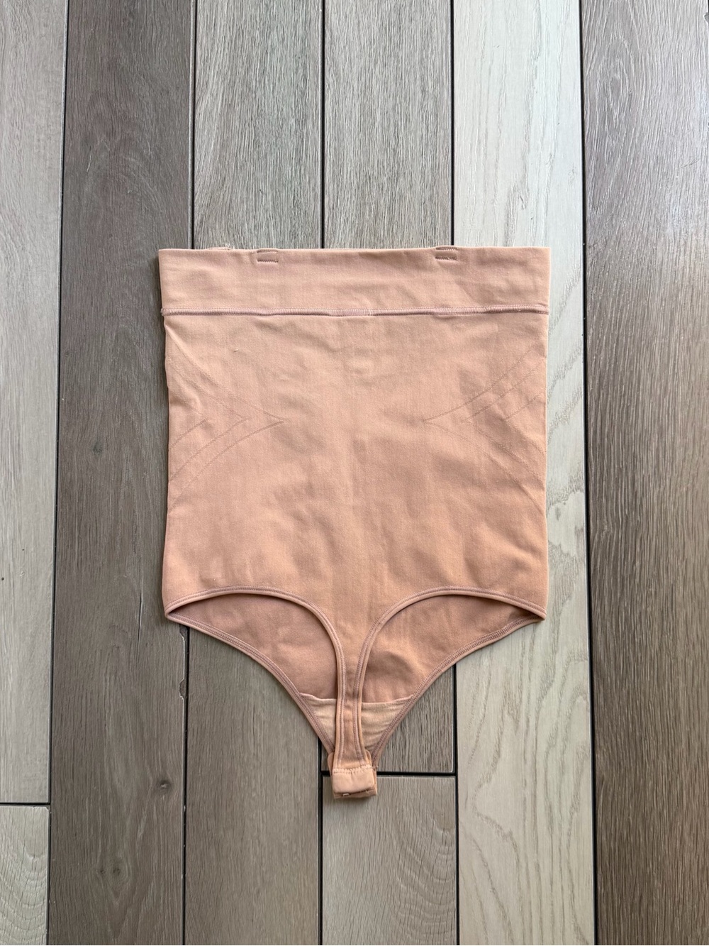 Leonisa Seamless Sculpt High-Waisted Thong